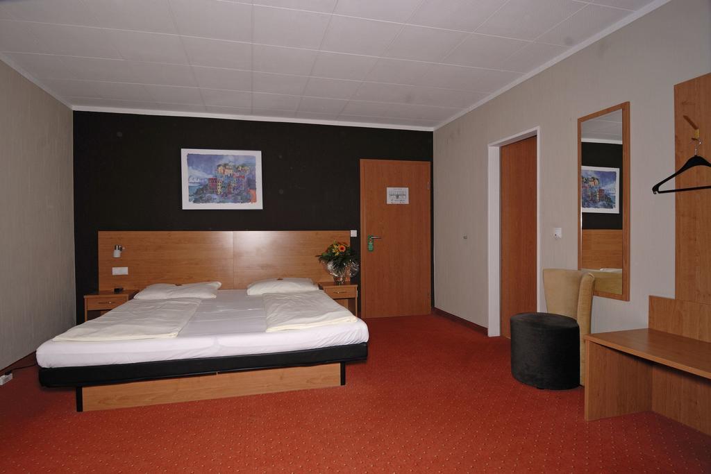 Hotel Schlangenbader Hof Номер фото